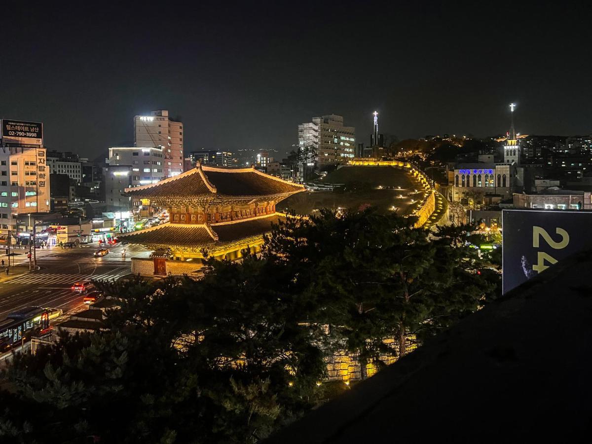 24 Pensión Dongdaemun Market Seúl Exterior foto