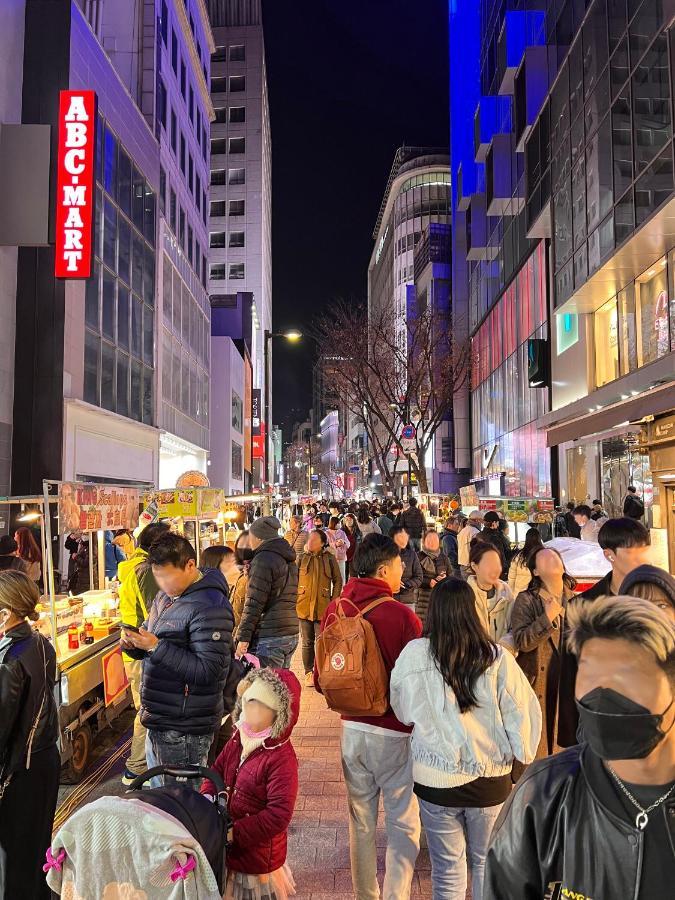 24 Pensión Dongdaemun Market Seúl Exterior foto